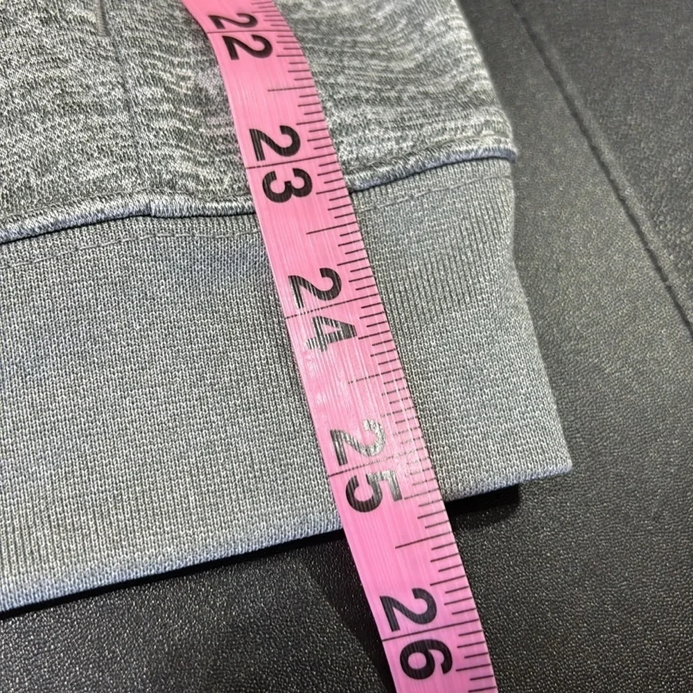 Nike Therma Fit Pullover hoodie,pouch pocket knitcuffs/fleece lined,Swoosh logo